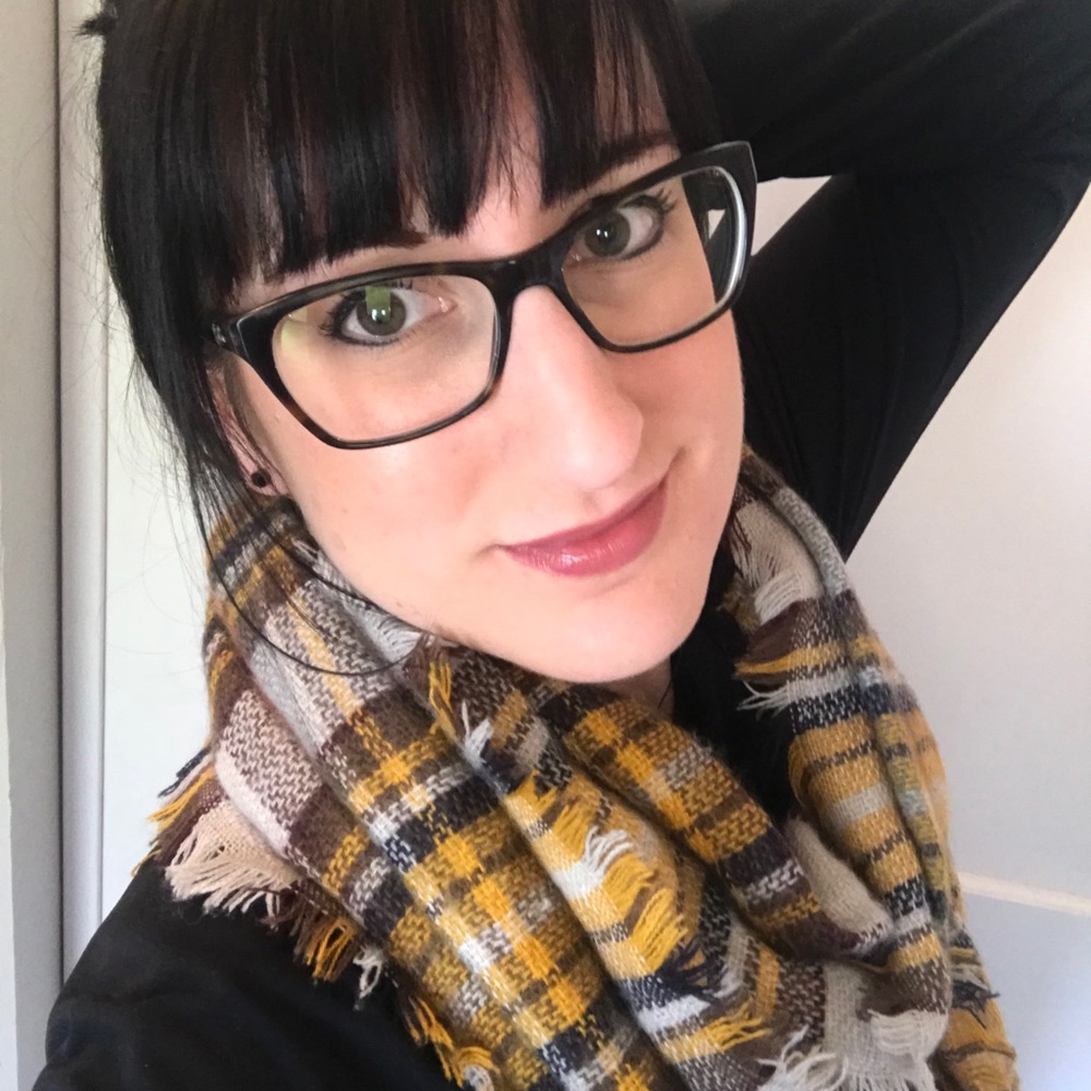 Meet your Posher, Tonya